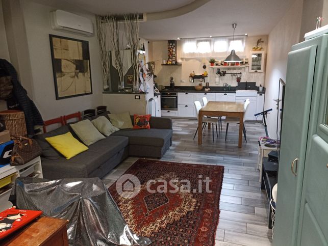 Casa indipendente in residenziale in filicaia