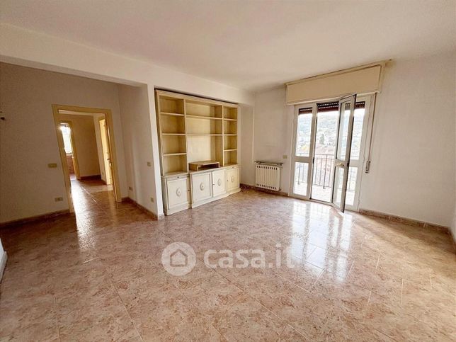 Appartamento in residenziale in Largo Mazzini 33