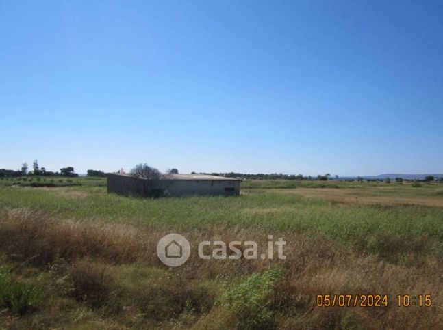 Terreno agricolo in commerciale in Via dei Delfini