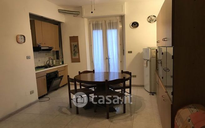 Appartamento in residenziale in Via Mombarcaro 17