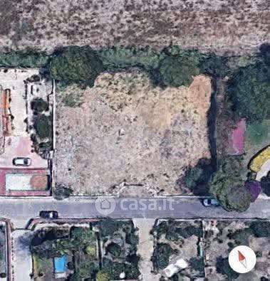 Terreno edificabile in residenziale in Via Giulio Verne 1