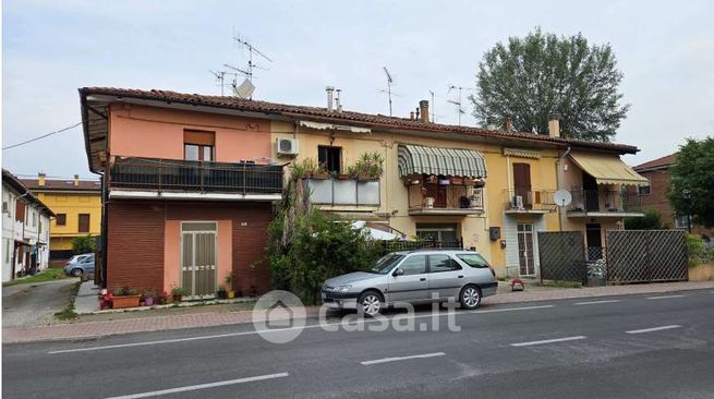 Appartamento in residenziale in Via della Pace