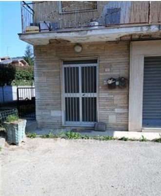 Appartamento in residenziale in Strada Ferrere 18