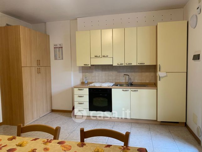 Appartamento in residenziale in Via Fratelli Bandiera