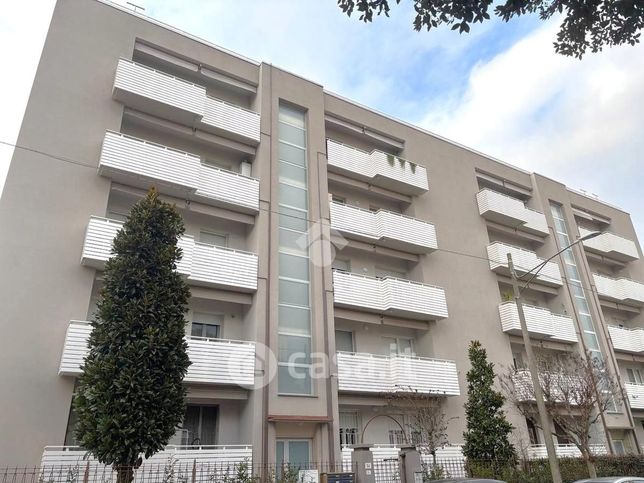 Appartamento in residenziale in Via Orlando Zanchini 34