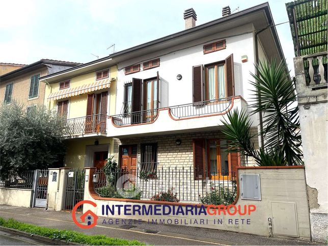 Appartamento in residenziale in Via Lorenzo da Prato 8