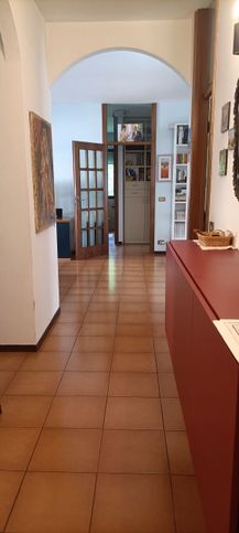 Appartamento in residenziale in Viale Vincenzo Randi 56