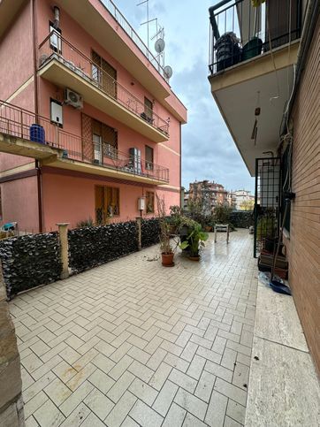 Appartamento in residenziale in Via di Valle Muricana 43