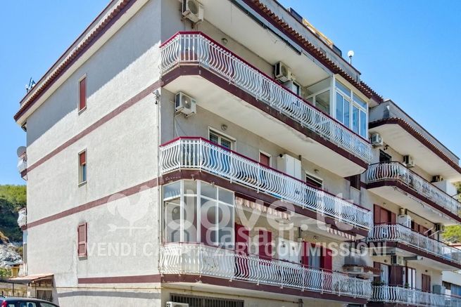 Appartamento in residenziale in Via Pisciarelli 99