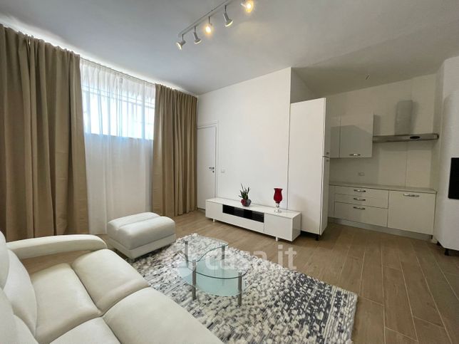 Appartamento in residenziale in Via Lazio 32