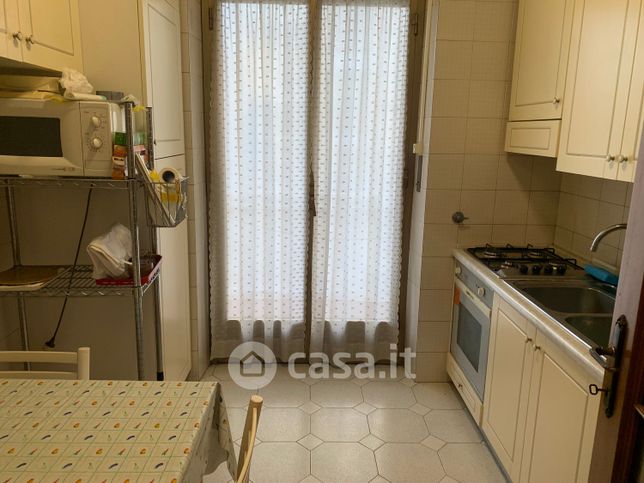 Appartamento in residenziale in Via Monte Bianco 40