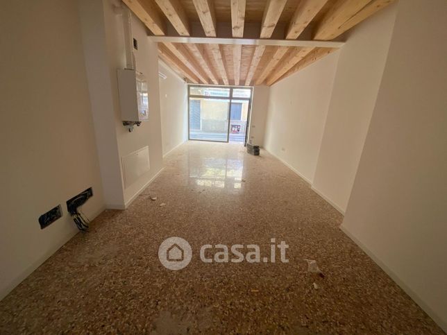Ufficio in commerciale in Corso Giuseppe Garibaldi