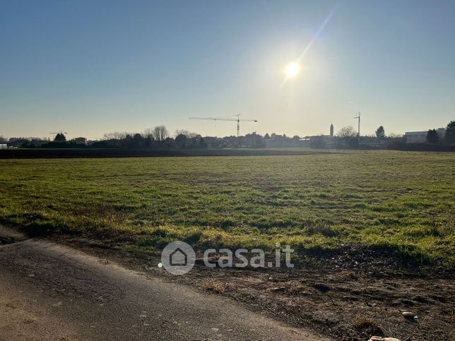 Terreno agricolo in commerciale in Via Filippo Turati