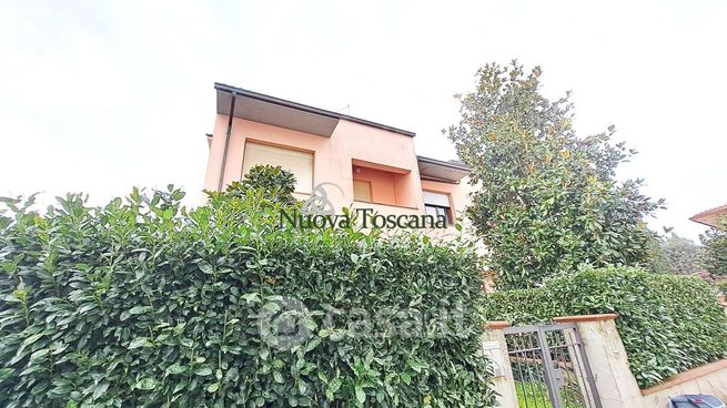 Villa in residenziale in Via delle Piscine