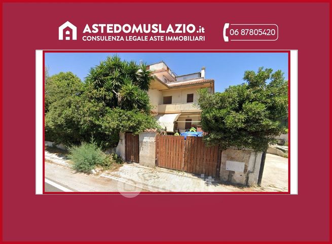 Appartamento in residenziale in Lungomare Tor San Lorenzo 257