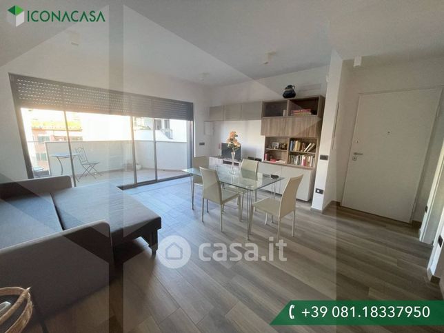 Appartamento in residenziale in Via Domenico Fontana 55