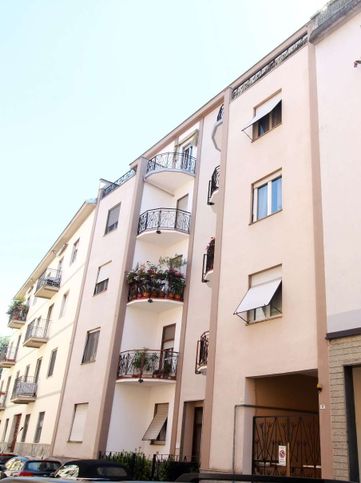 Attico/mansarda in residenziale in Via Francesco Tadini 17