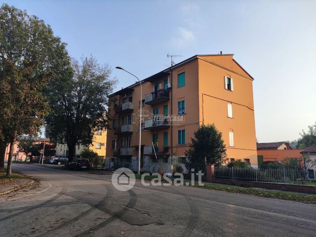 Appartamento in residenziale in Via Adelio Cavazza