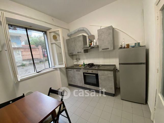 Appartamento in residenziale in Via dei Peligni 154