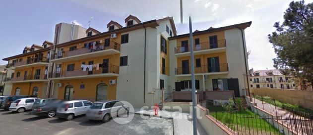 Casa indipendente in residenziale in Via Elio Vittorini 35 C