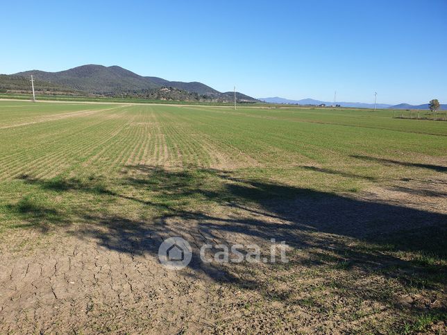 Terreno agricolo in commerciale in Strada Chiocciolaia