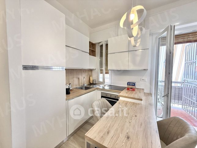 Appartamento in residenziale in Viale A. Mantegna
