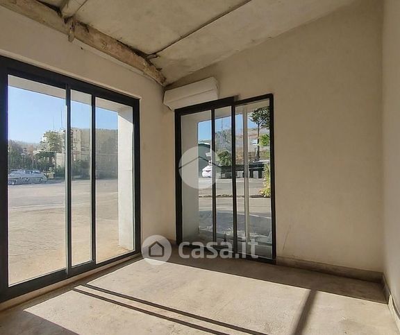 Ufficio in commerciale in Via Maschere Bergamsche 1