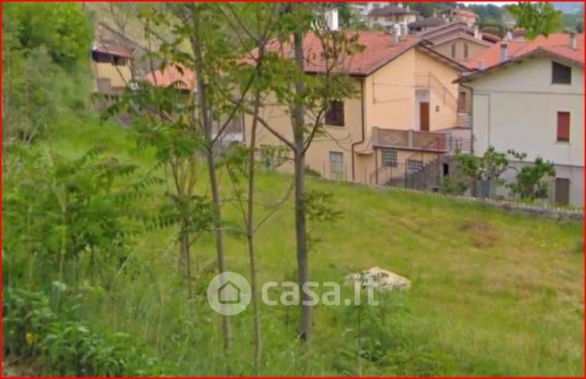 Terreno edificabile in residenziale in Via Fabio Filzi