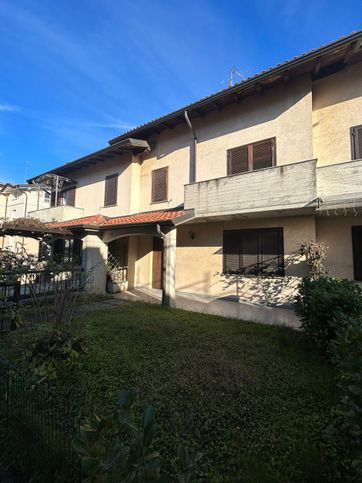 Villetta a schiera in residenziale in Via Guglielmo Oberdan 80