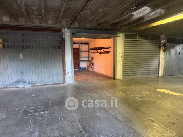 Garage/posto auto in residenziale in Piazza Martiri della Libertà