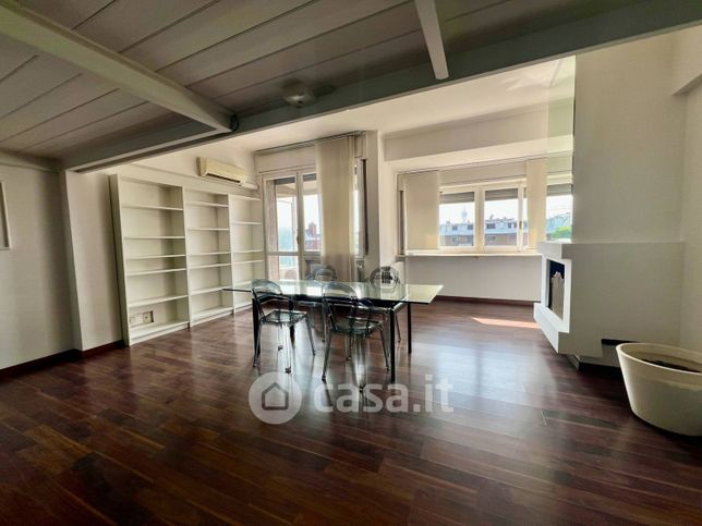 Appartamento in residenziale in Via Leon Battista Alberti 12