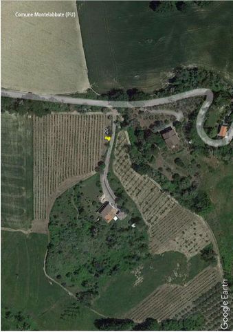 Terreno agricolo in commerciale in Via Castello Farneto 64