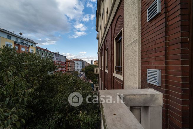 Appartamento in residenziale in Piazza Napoli 7