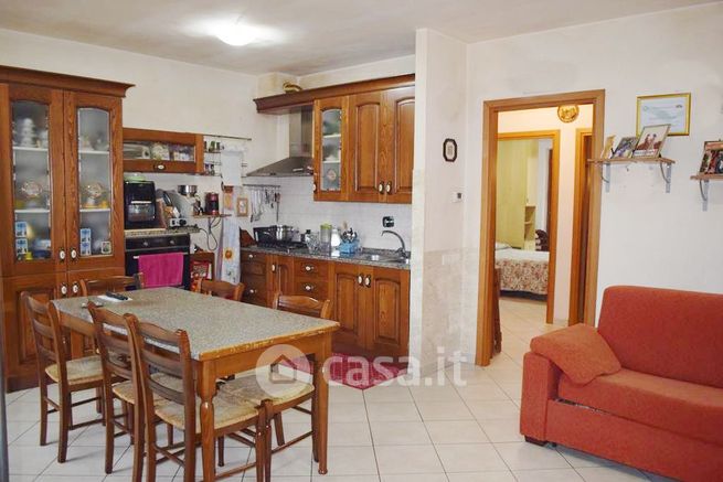 Appartamento in residenziale in Via Montelupo