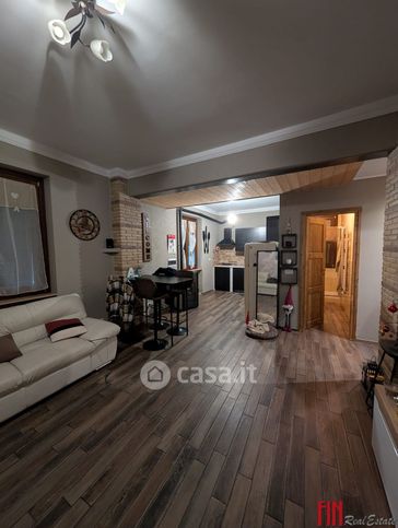 Appartamento in residenziale in Via Mainoso