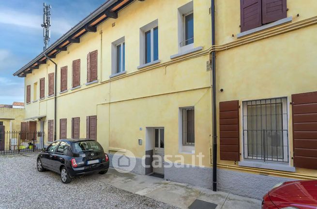 Appartamento in residenziale in Via della Cisterna 5