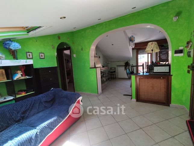 Appartamento in residenziale in Via Montegrappa 16