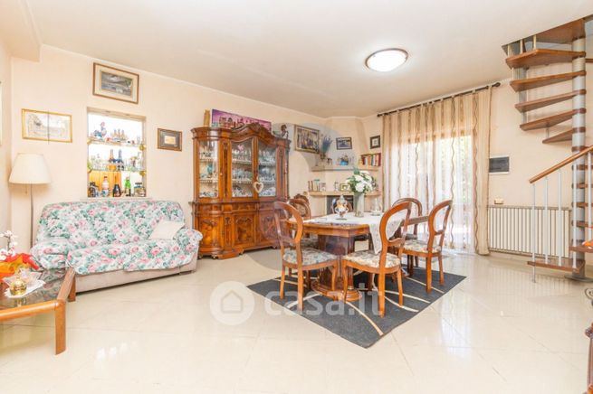 Appartamento in residenziale in Via Grotte dello Stinco 48