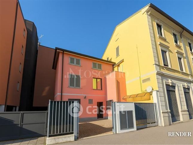 Casa indipendente in residenziale in Via Cesare Beccaria