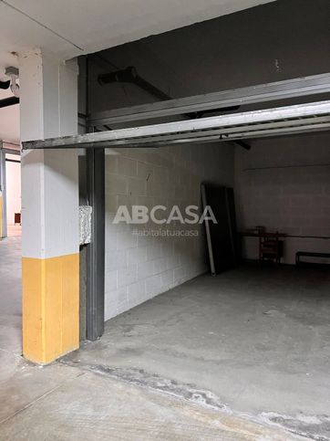 Garage/posto auto in residenziale in Via Colle Palazzo