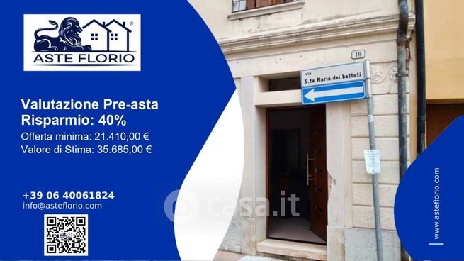 Ufficio in commerciale in Via Santa Croce