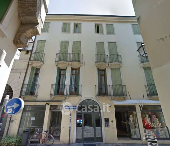 Appartamento in residenziale in Contra' Do Rode 7