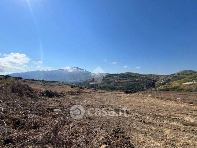 Terreno agricolo in commerciale in 