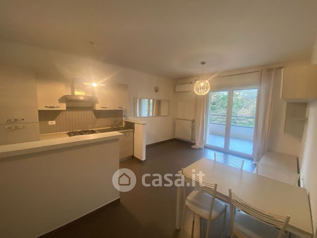 Appartamento in residenziale in Via Antonio Sant'Elia 8
