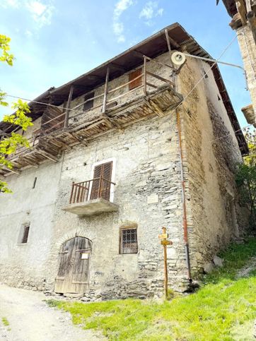Rustico/casale in residenziale in 