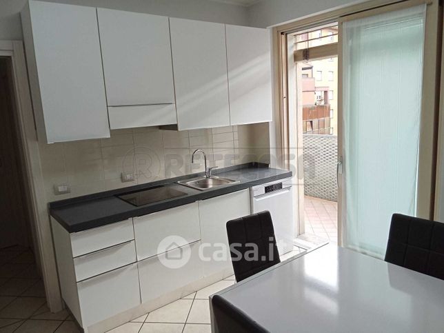 Appartamento in residenziale in Via Bianzanella 43