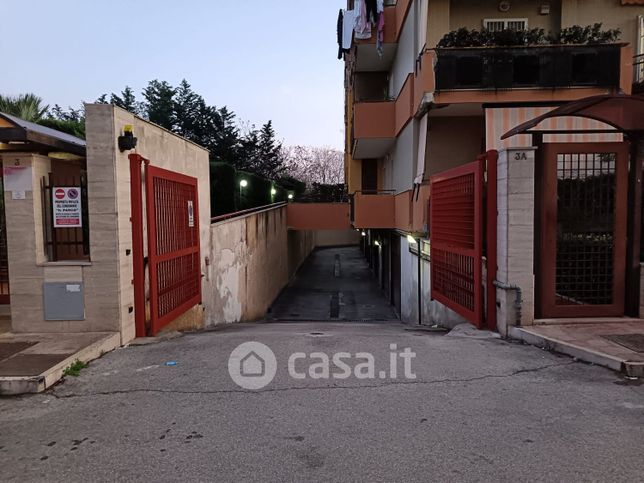 Garage/posto auto in residenziale in Via Giuseppe Alberto Pugliese 3 -A