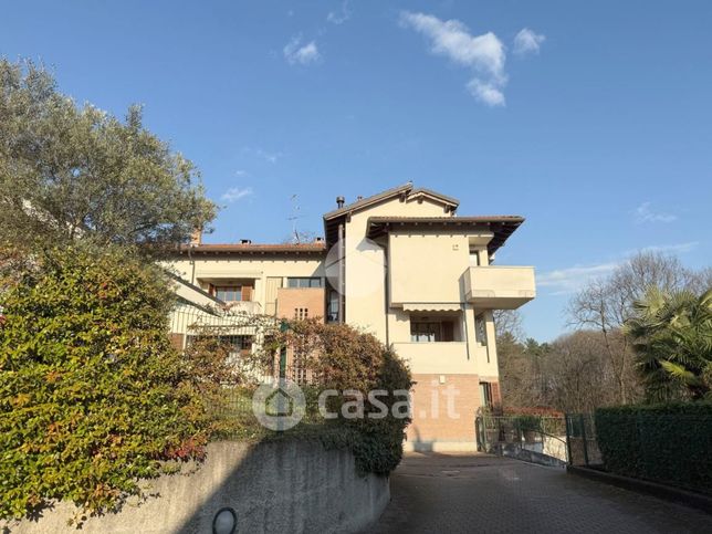Appartamento in residenziale in Via P. Micca 11