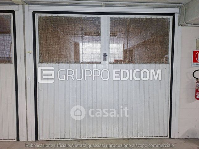 Box/posto auto in residenziale in Piazza Goffredo Mameli