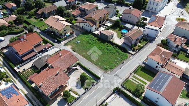 Terreno edificabile in residenziale in 